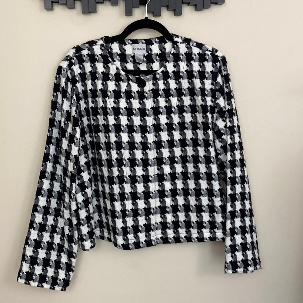 Chico's #63